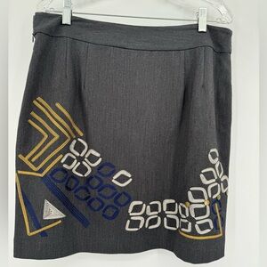 Peter Nygrard Gray Embroidered Straight Skirt Size‎ 12P EUC Geometric Design